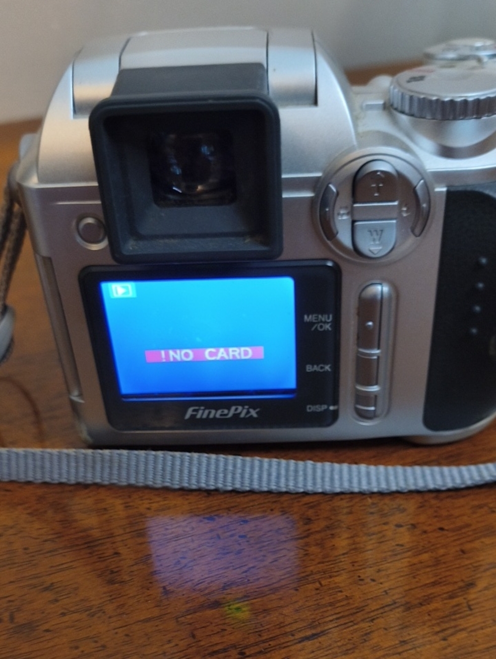 Fujifilm FinePix Silver 3800 Digital Camera - Silver Parts!!